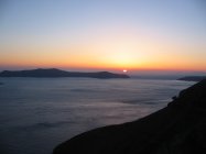 A picture of the sunset in Fira